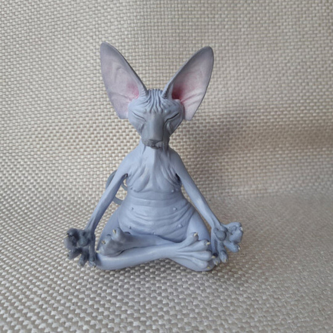 Creative PVC Simulation Hairless Cat Toy